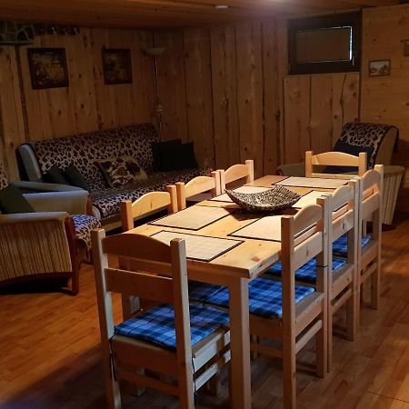Chata pod skalou Valaská Exteriér fotografie