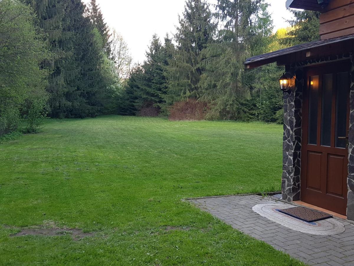 Chata pod skalou Valaská Exteriér fotografie